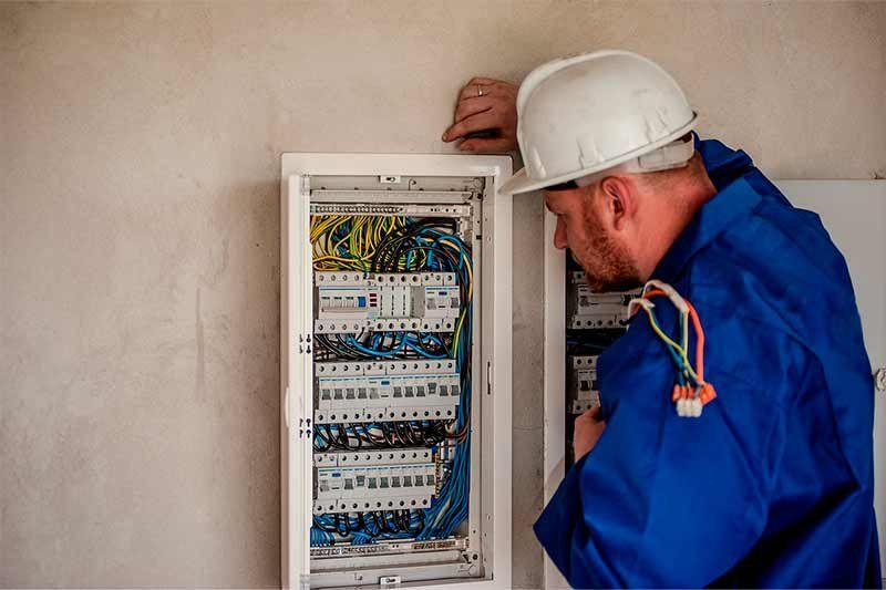 Instalaciones eléctricas en Ponferrada Instalaciones eléctricas en Ponferrada