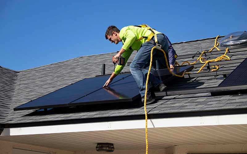 Instalación de placas solares en El Bierzo